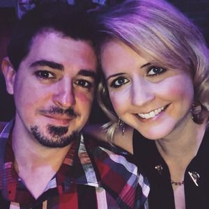 Meet your Posher, Gloria